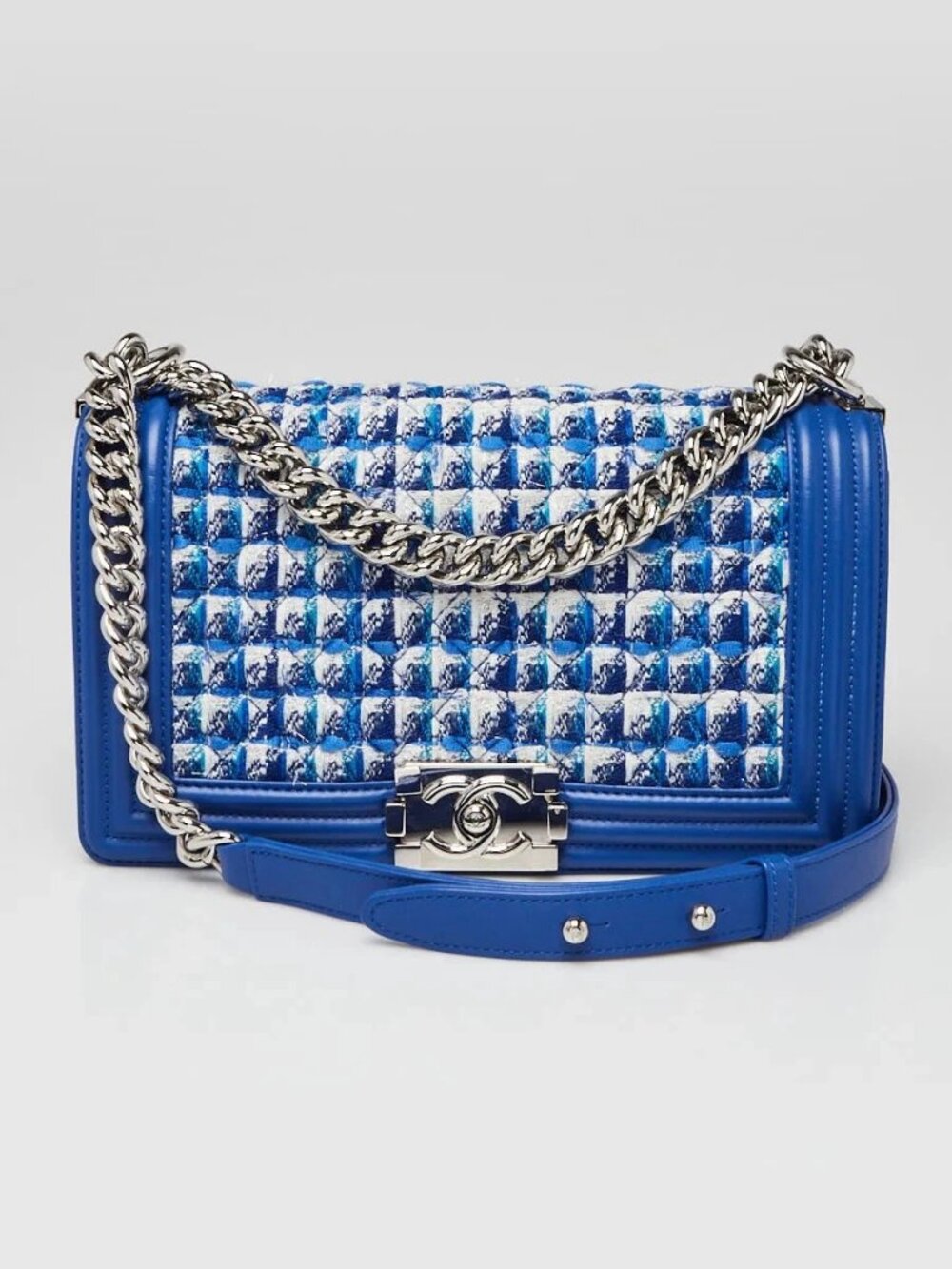 Chanel Blue/White Quilted Tweed and Leather Medium Boy Bag